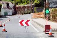Devis pour sécuriser un chantier avec la pose de feu alterné en Dordogne
