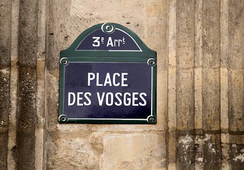 Professionnel spécialisé dans l'adressage des rues près de Périgueux en Dordogne