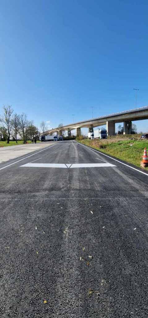 Entreprise de marquage au sol pour un centre de formation poids lourds Limoges